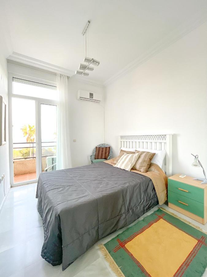 Modern Three-Level Apartment Near The Sea Benalmádena Extérieur photo