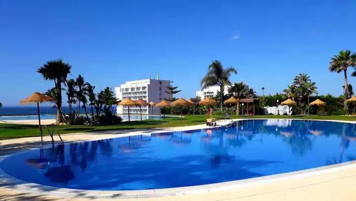 Modern Three-Level Apartment Near The Sea Benalmádena Extérieur photo