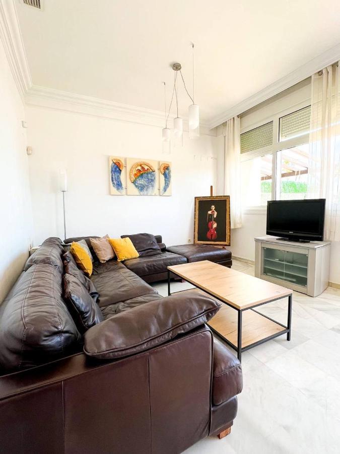 Modern Three-Level Apartment Near The Sea Benalmádena Extérieur photo